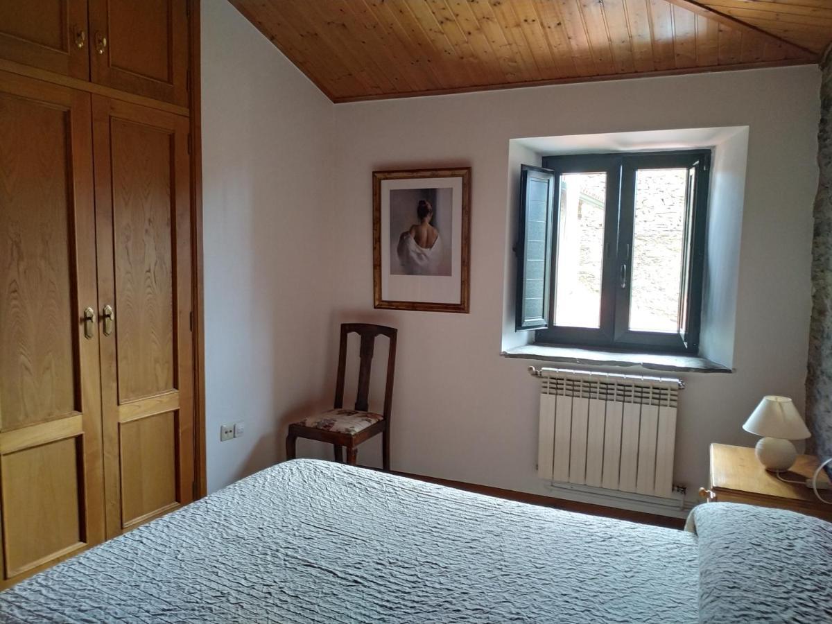 Casa O Castelo En Touro Villa Dış mekan fotoğraf